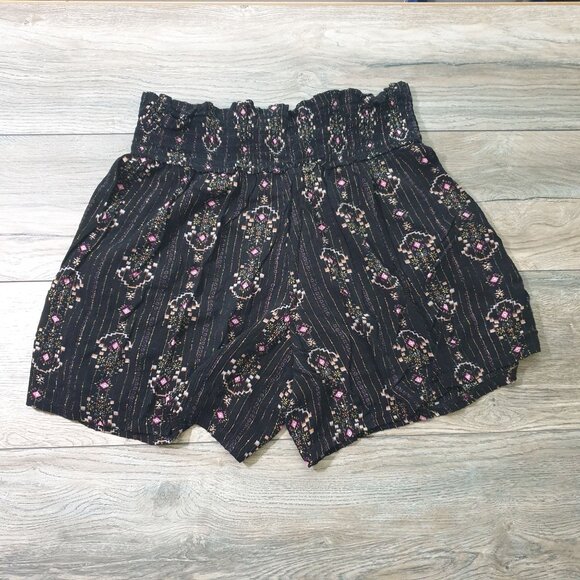 Threedots Boho Style Black Floral Print Women Shorts Elastic XL Size 28 Waist - Picture 5 of 5